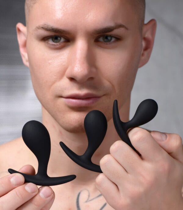 Dark Droplets 3 Piece Curved Silicone Anal Trainer Set Dark Droplets 3 Piece Curved Silicone Anal Trainer Set