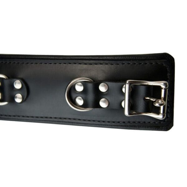 Strict Leather Padded Premium Locking Ankle Restraints Strict Leather Padded Premium Locking Ankle Restraints