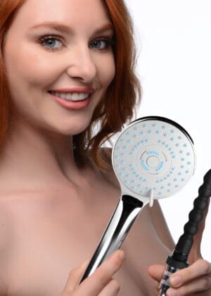 ag603-female-model-002