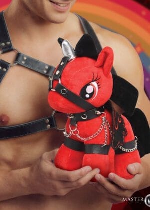 AH821-Red_STD_MALE